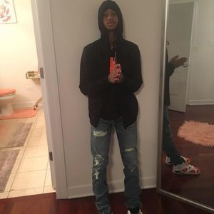 Meet your Posher, D cash